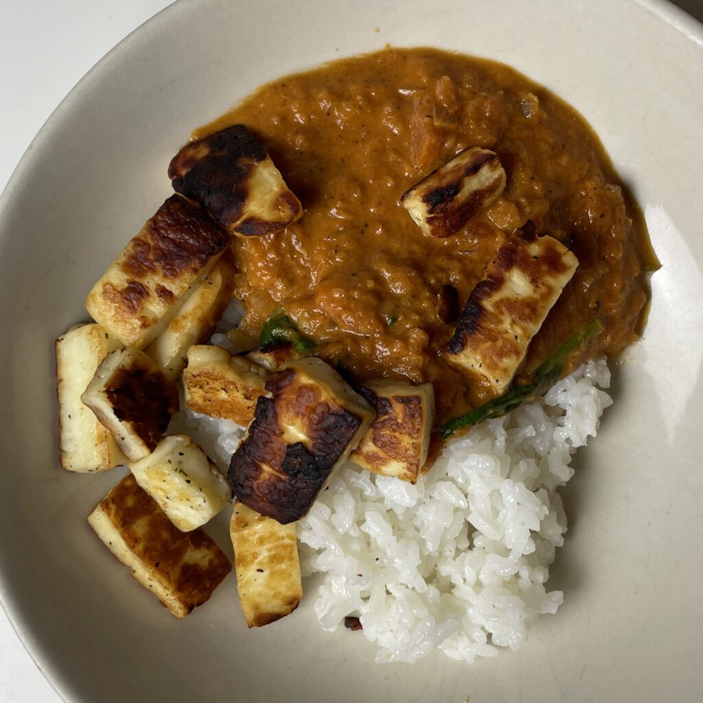 Palak Paneer with Tomato and Halloumi