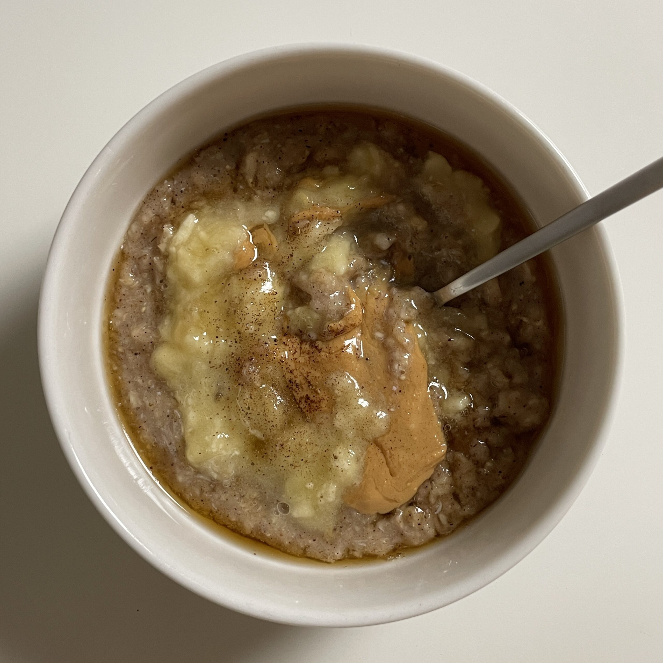 Fluffy Stove top Oatmeal with Vanilla and Cinnamon