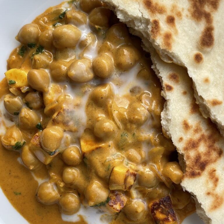 Coconut Chickpea Curry for one