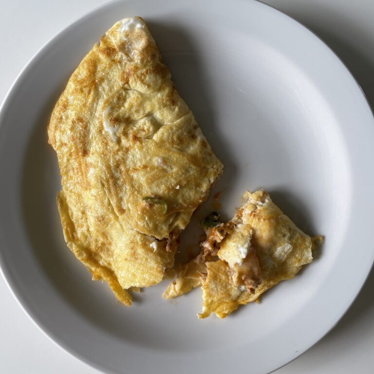 Cheesy Kimchi and Tuna Omelette