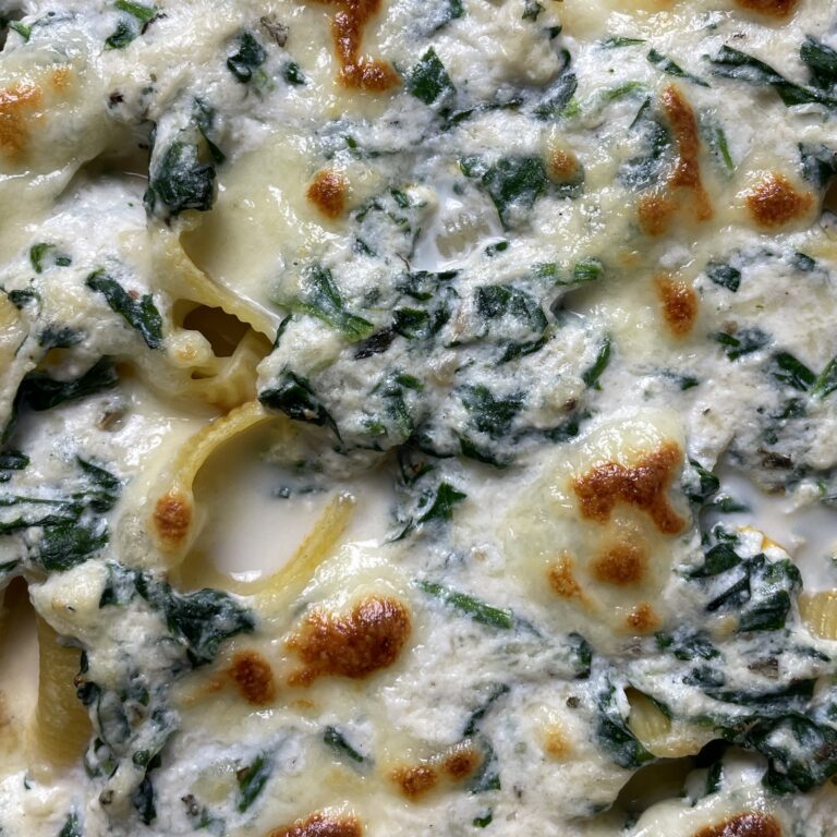 SPINACH AND RICOTTA PASTA BAKE